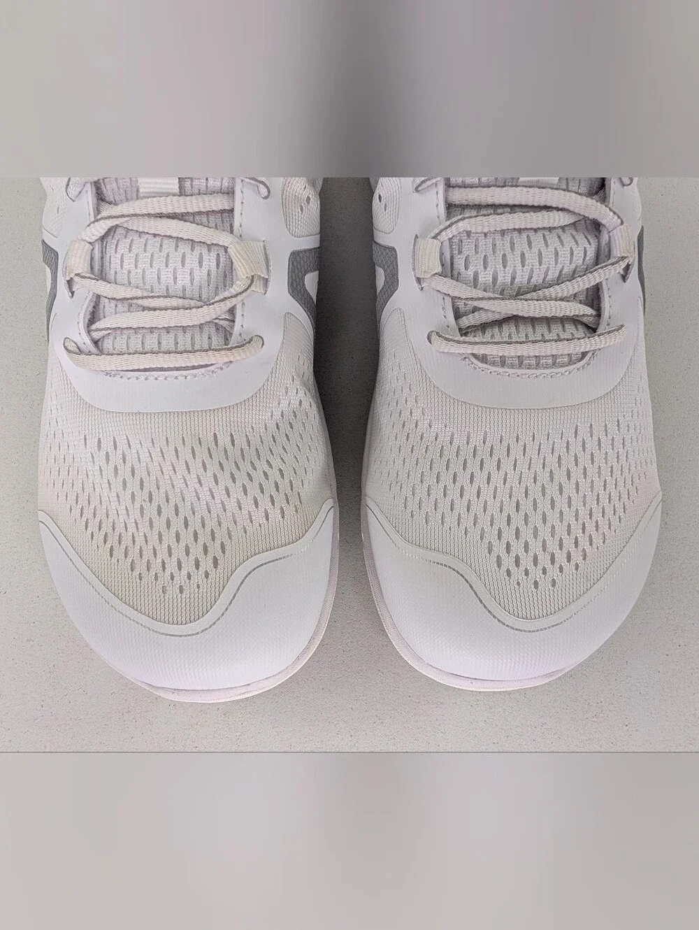 Xero Shoes HFS II Barefoot Running Sneakers Womens Size 9.5 White Low Top